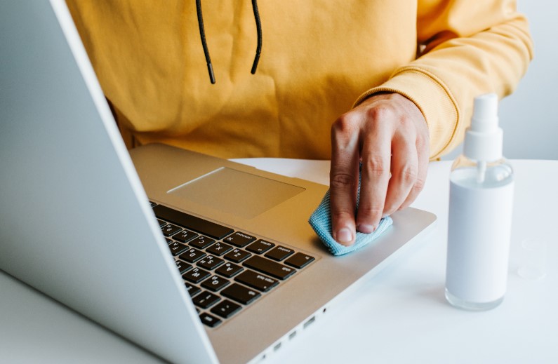 How to Wipe a Laptop Safely